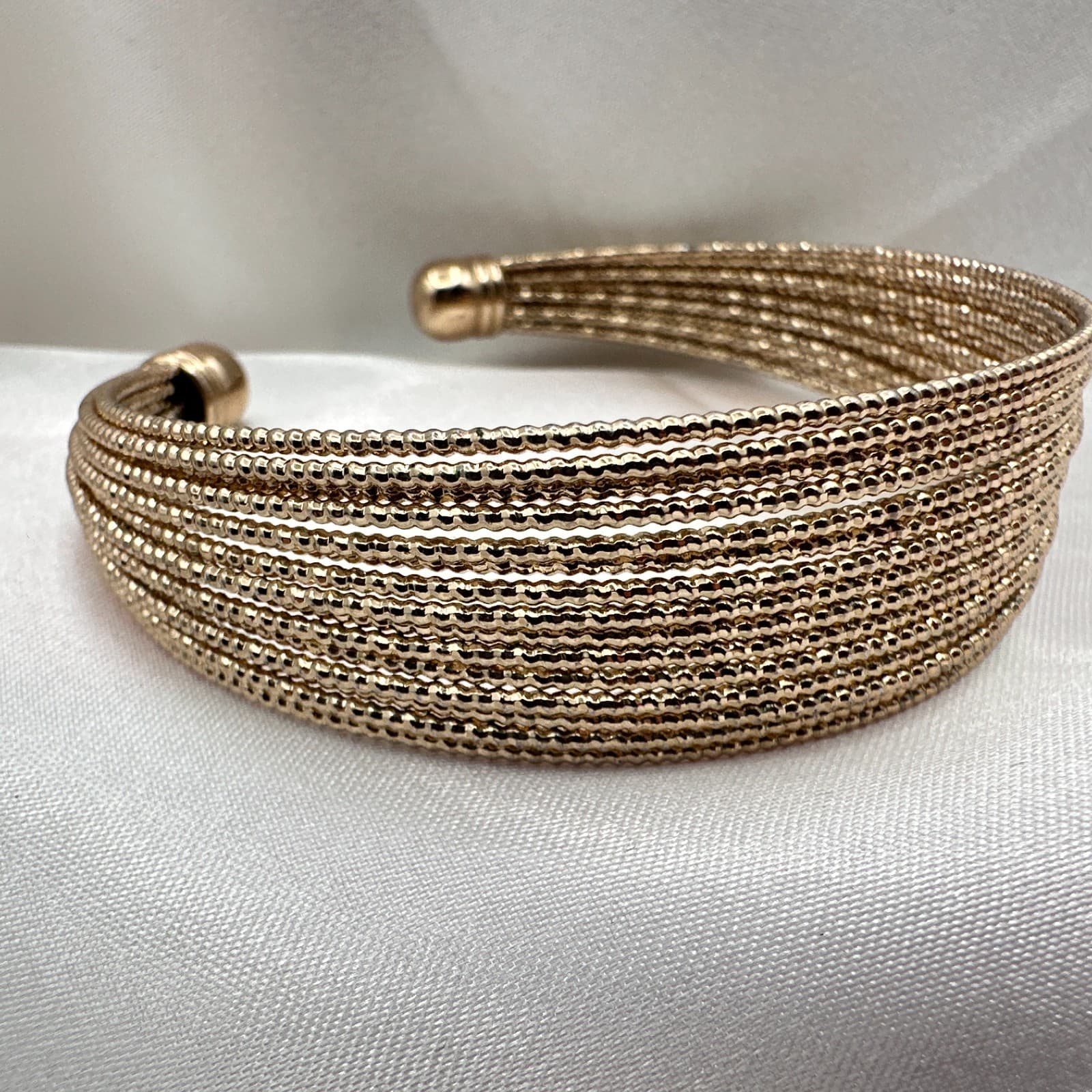 Vintage 90s Gold Tone Multi Strand Mesh Cuff Bracelet Elegant Statement Jewelry
