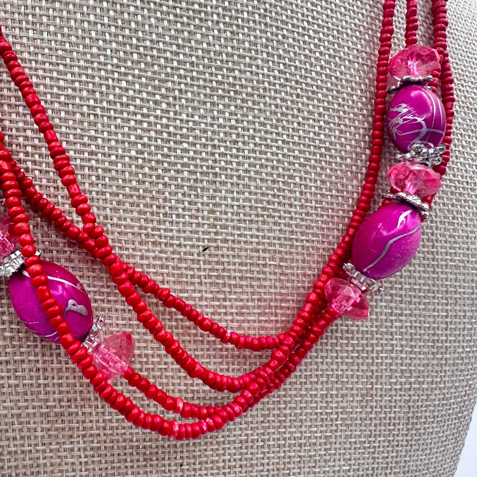 Vintage Y2K Silver Tone Multi Strand Red Seed Pink Glass Beaded Necklace Jewelry - Thumbnail 6