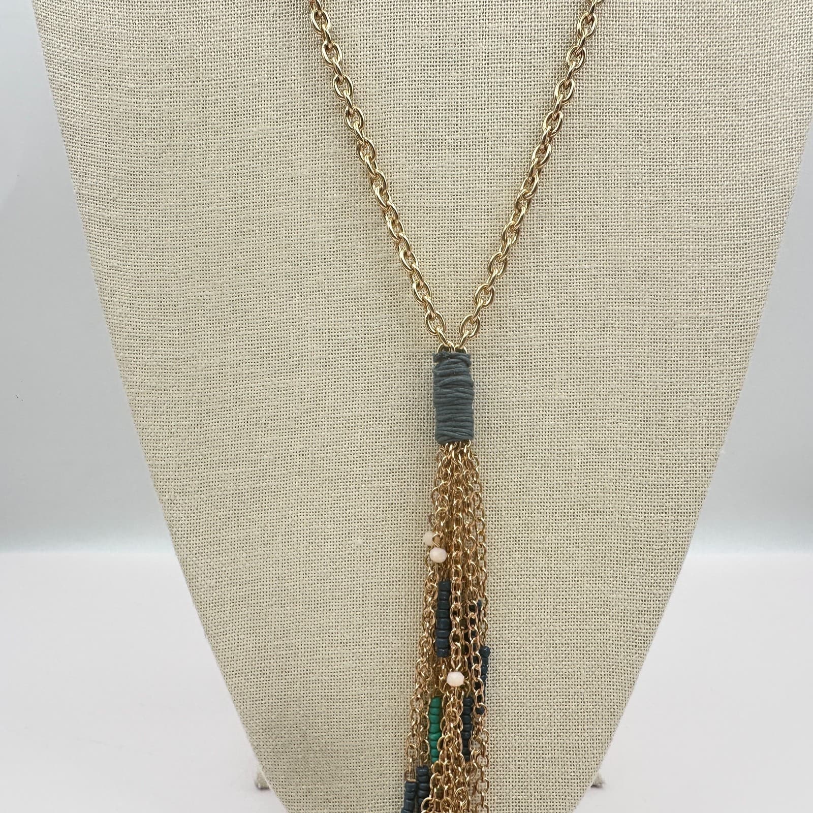Vintage Y2K GoldTone Tassel Necklace Cowrie Shells Beads Classic Fashion Jewelry - Thumbnail 8