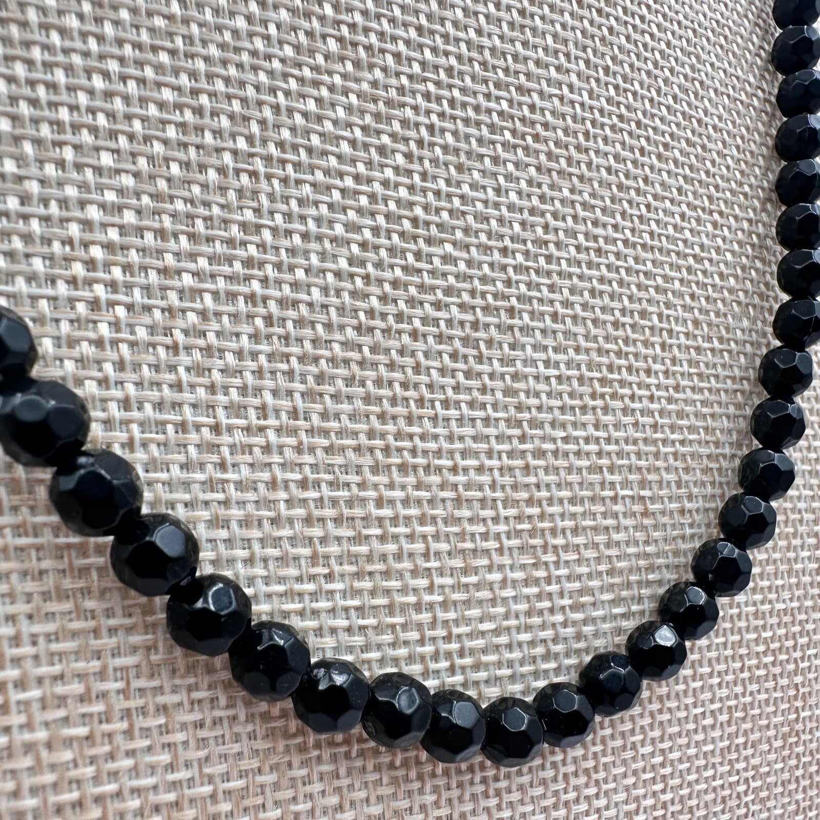 Vintage 90s Black Faceted Glass Bead Necklace Classic Minimalist Goth Jewelry - Thumbnail 3