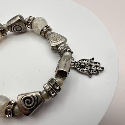 Vintage 90s Hamsa Hand Charm Stretch Bracelet Silver Tone Rhinestone Beaded Boho - Thumbnail 3