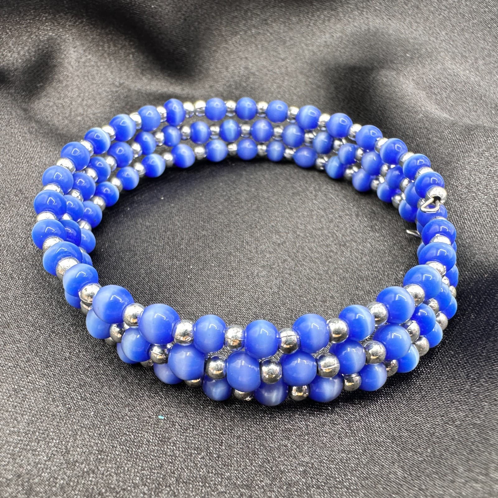 Vintage 90s Blue Glass Bead Coil Wrap Bracelet Silver Tone Spacer Boho Jewelry