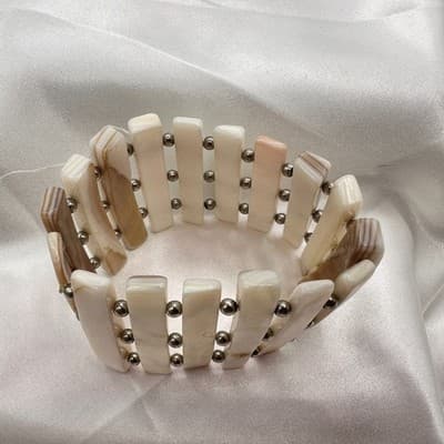 Vintage 90s Mother of Pearl Shell Stretch Bracelet Boho Wide Cuff Jewelry - Thumbnail 2