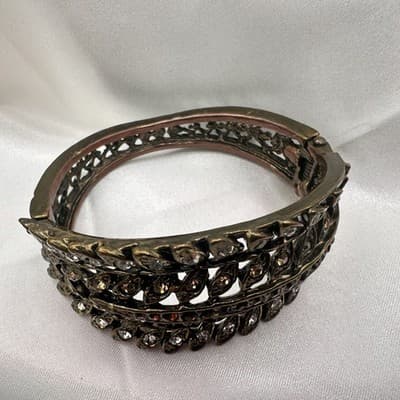 Vintage Y2K Bronze Tone Rhinestone Leaf Wide Cuff Bracelet Women's Jewelry - Thumbnail 3