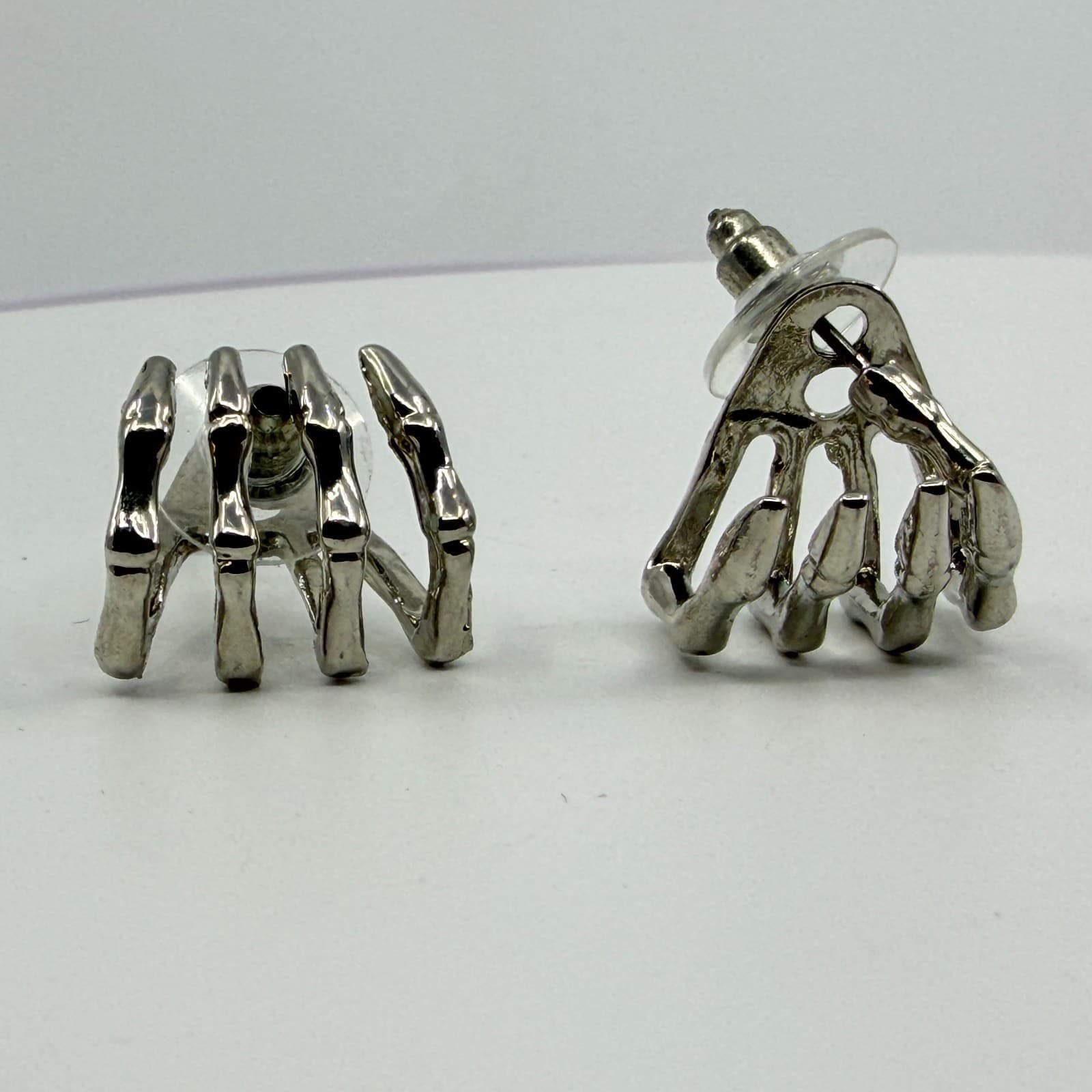 Gothic Silver Tone Skeleton Hand Post Stud Earring Punk Halloween Statement Gift - Thumbnail 6