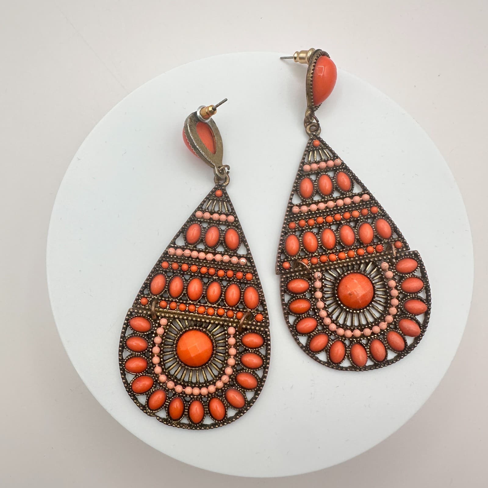 Vintage 90s Gold Tone Orange Beaded Teardrop Dangle Earrings Fashion Jewelry - Thumbnail 4