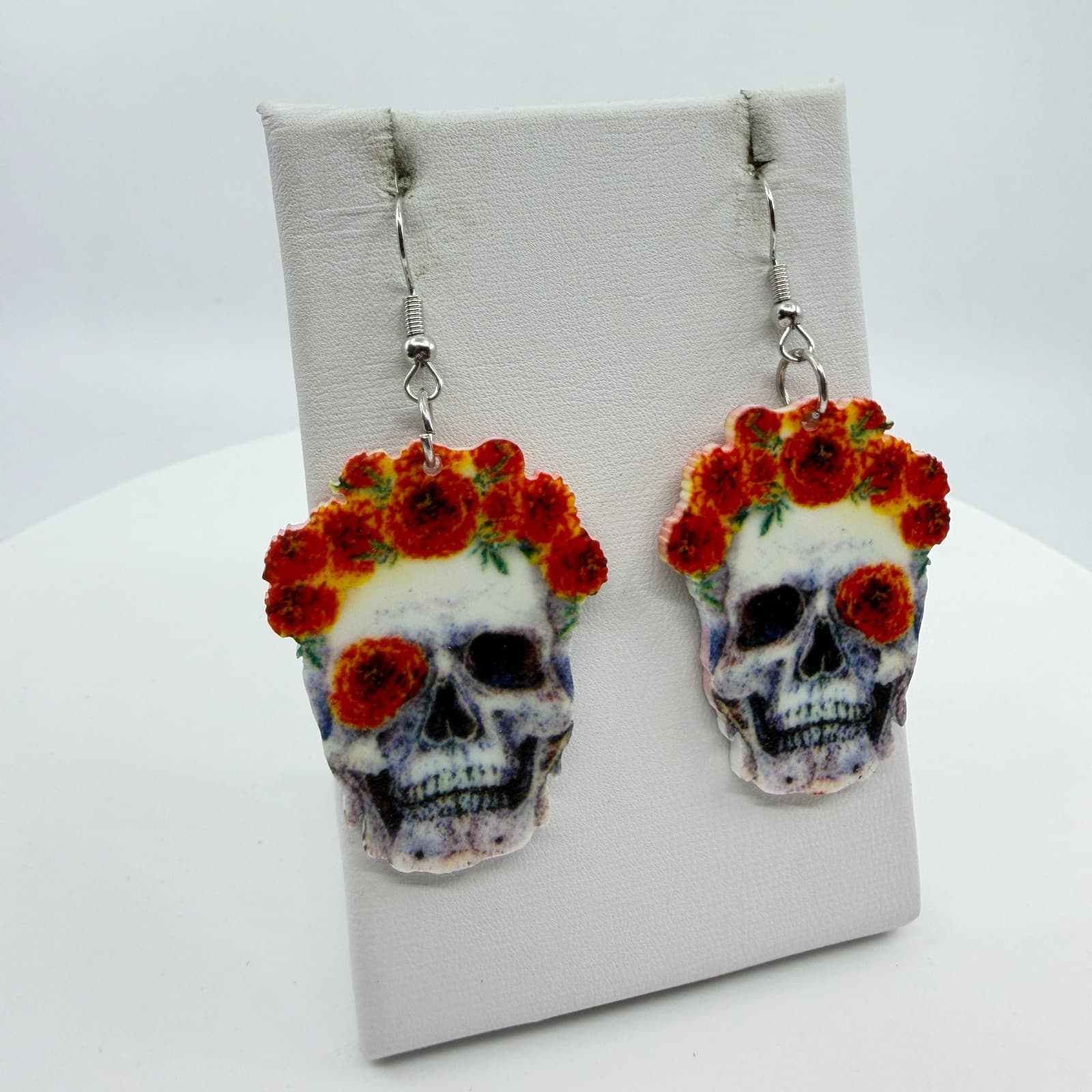 Y2K Gothic Day of the Dead Sugar Skull Acrylic Dangle Earrings Festival Gift - Thumbnail 3