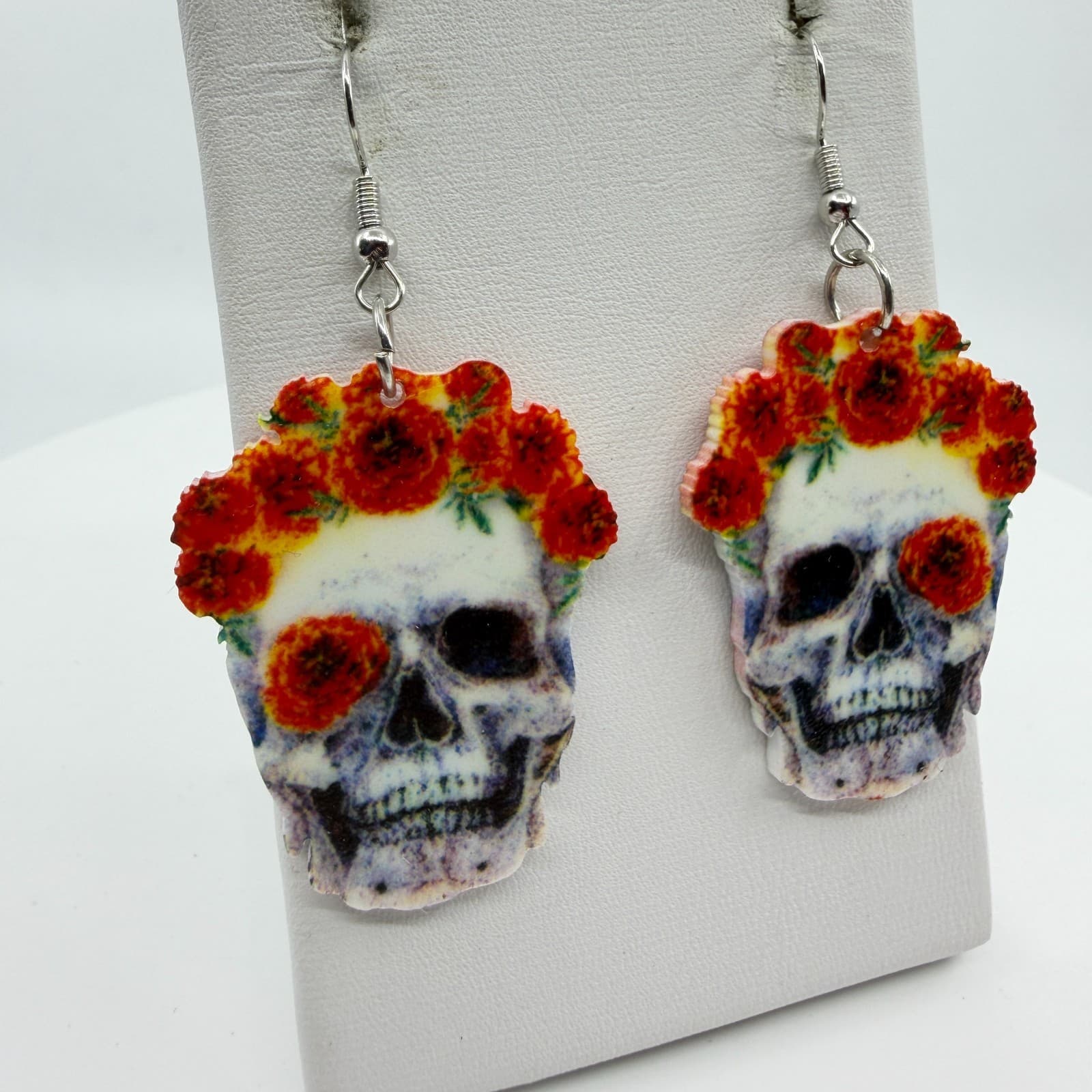 Y2K Gothic Day of the Dead Sugar Skull Acrylic Dangle Earrings Festival Gift - Thumbnail 2
