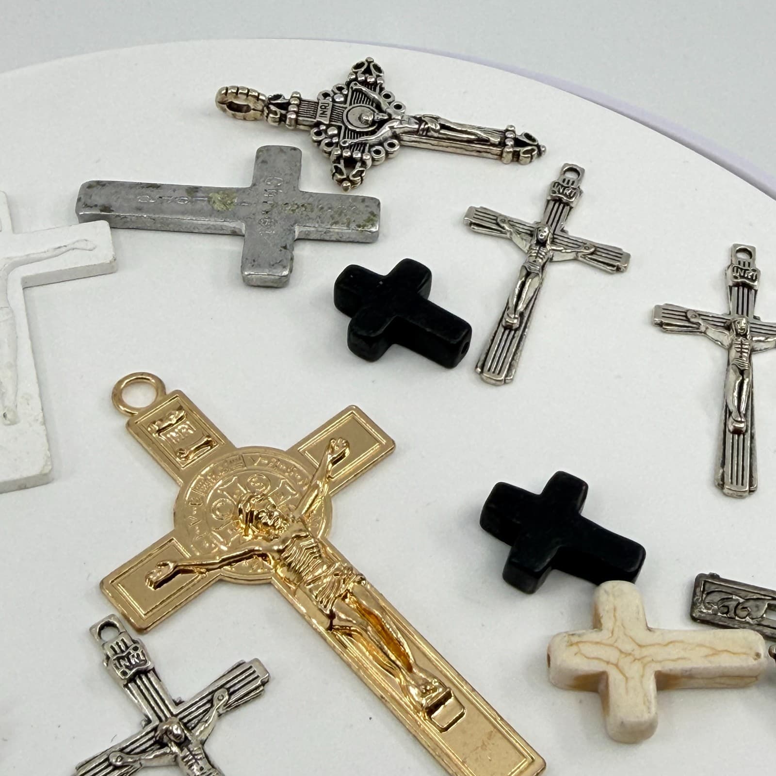 Vintage Catholic Crucifix Cross Pendant Lot Rhinestone Religious Statement Y2K - Thumbnail 10