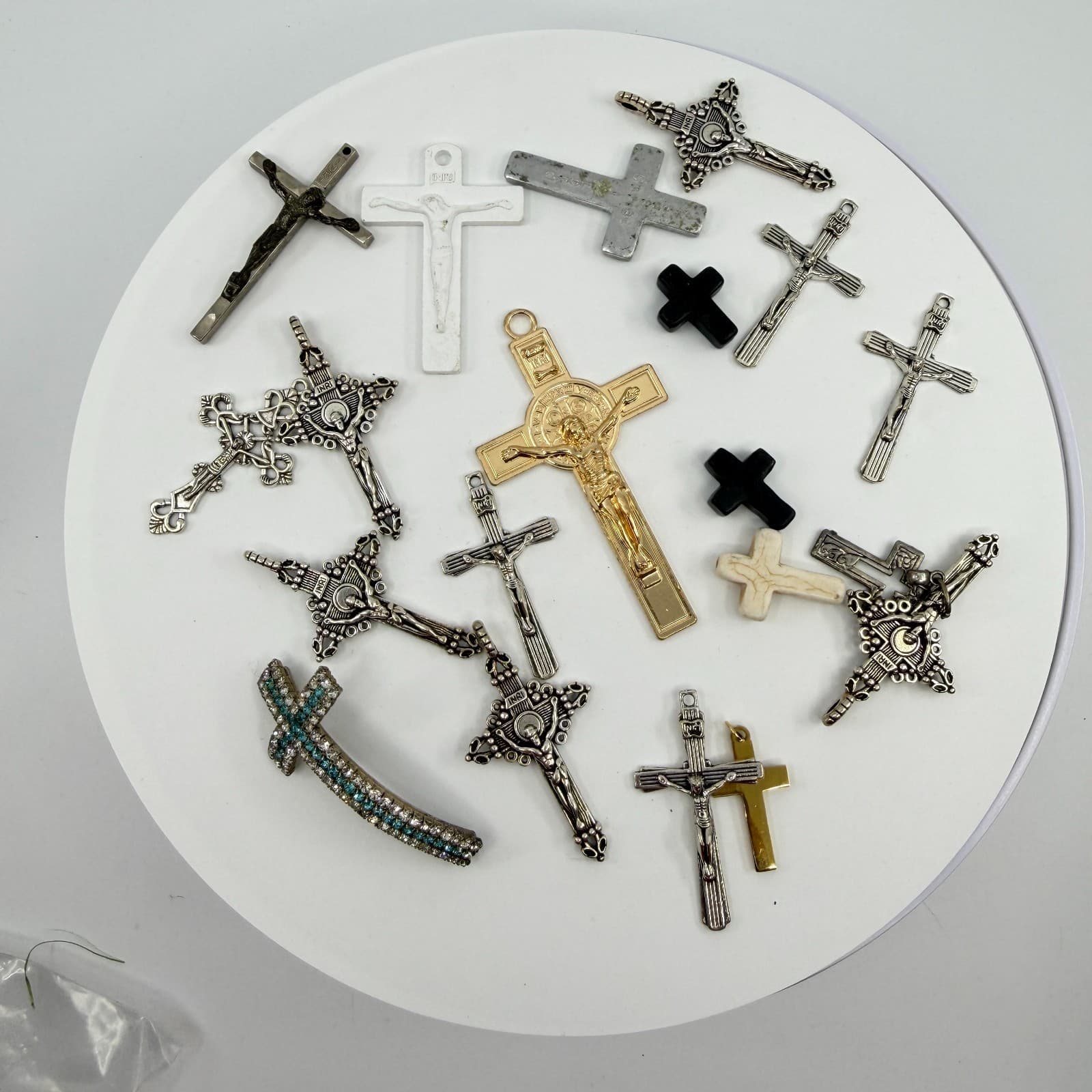 Vintage Catholic Crucifix Cross Pendant Lot Rhinestone Religious Statement Y2K - Thumbnail 2