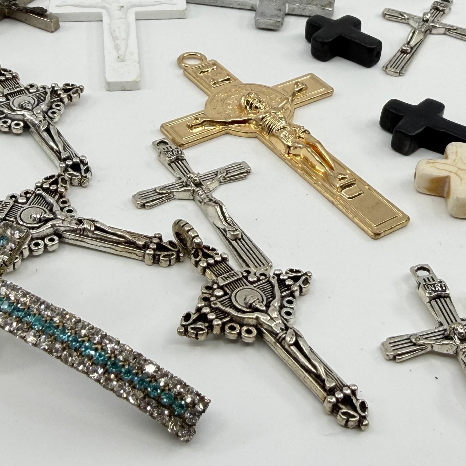 Vintage Catholic Crucifix Cross Pendant Lot Rhinestone Religious Statement Y2K - Thumbnail 5