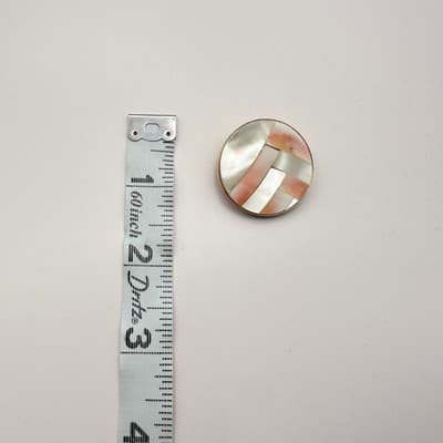 Vintage 90s Mother of Pearl Shell Mosaic Earrings Gold Tone Women's Jewelry - Thumbnail 7