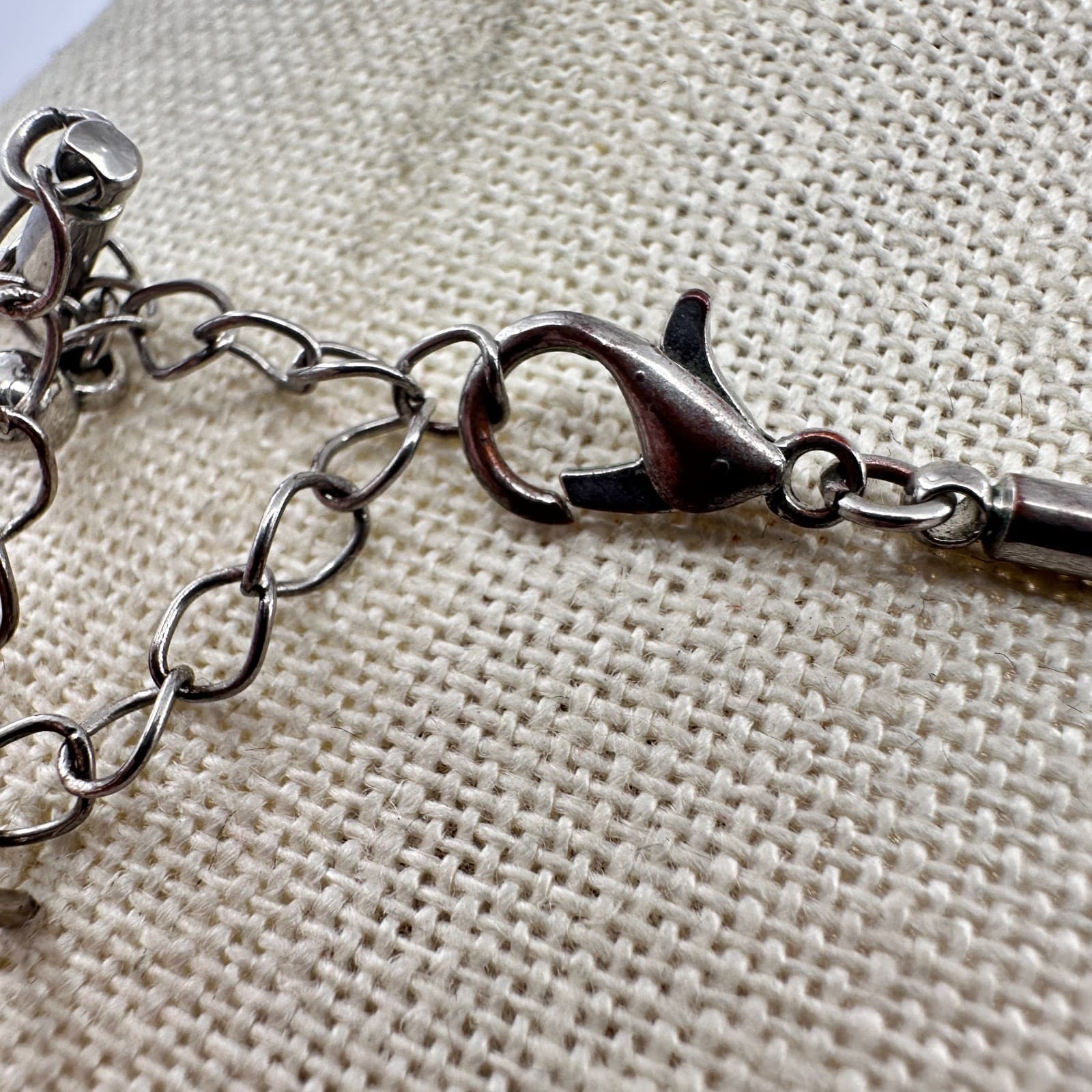 VTG Y2K Abstract Circle Pendant Necklace Silver Tone Snake Chain Women's Jewelry - Thumbnail 4