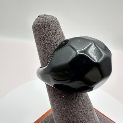 Vintage Y2K Black Lucite Faceted Chunky Dome Ring Classic Jewelry - Thumbnail 2