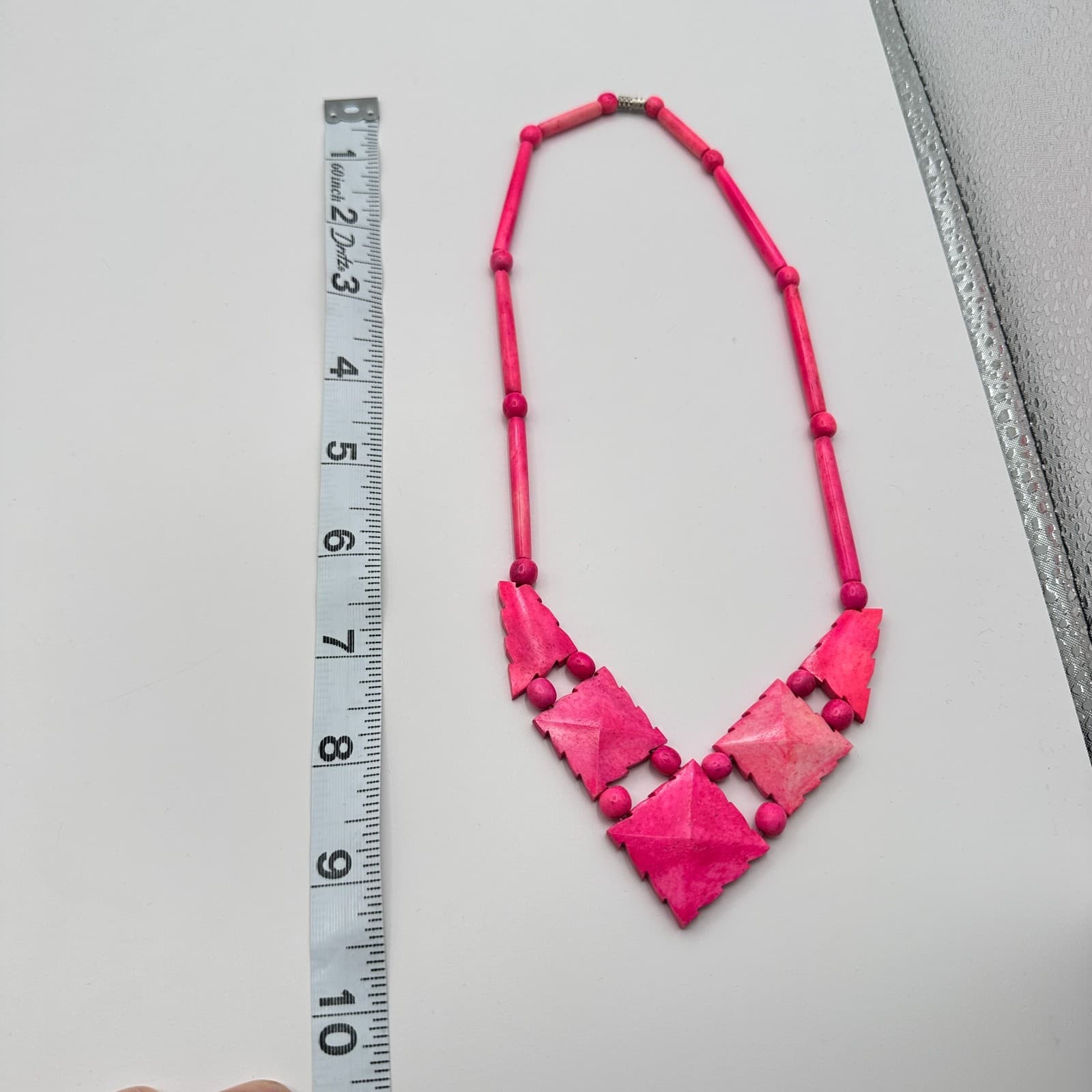 Vintage 80s Fuchsia Statement Necklace Bold Diamond Shaped Beaded Bib Jewelry - Thumbnail 10