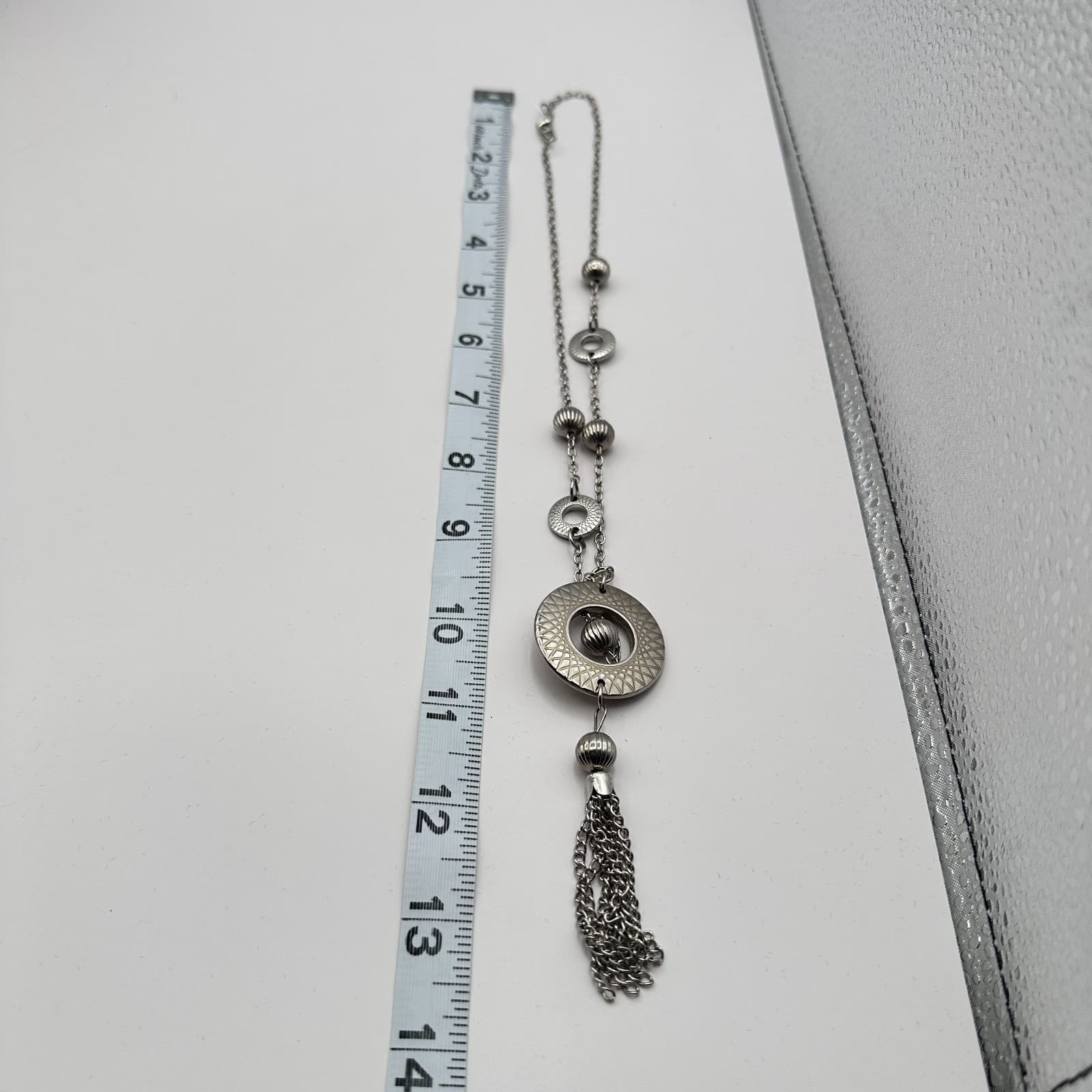 VTG 90s Silver Tone Open Circle Tassel Pendant Necklace Women's Fashion Jewelry - Thumbnail 8