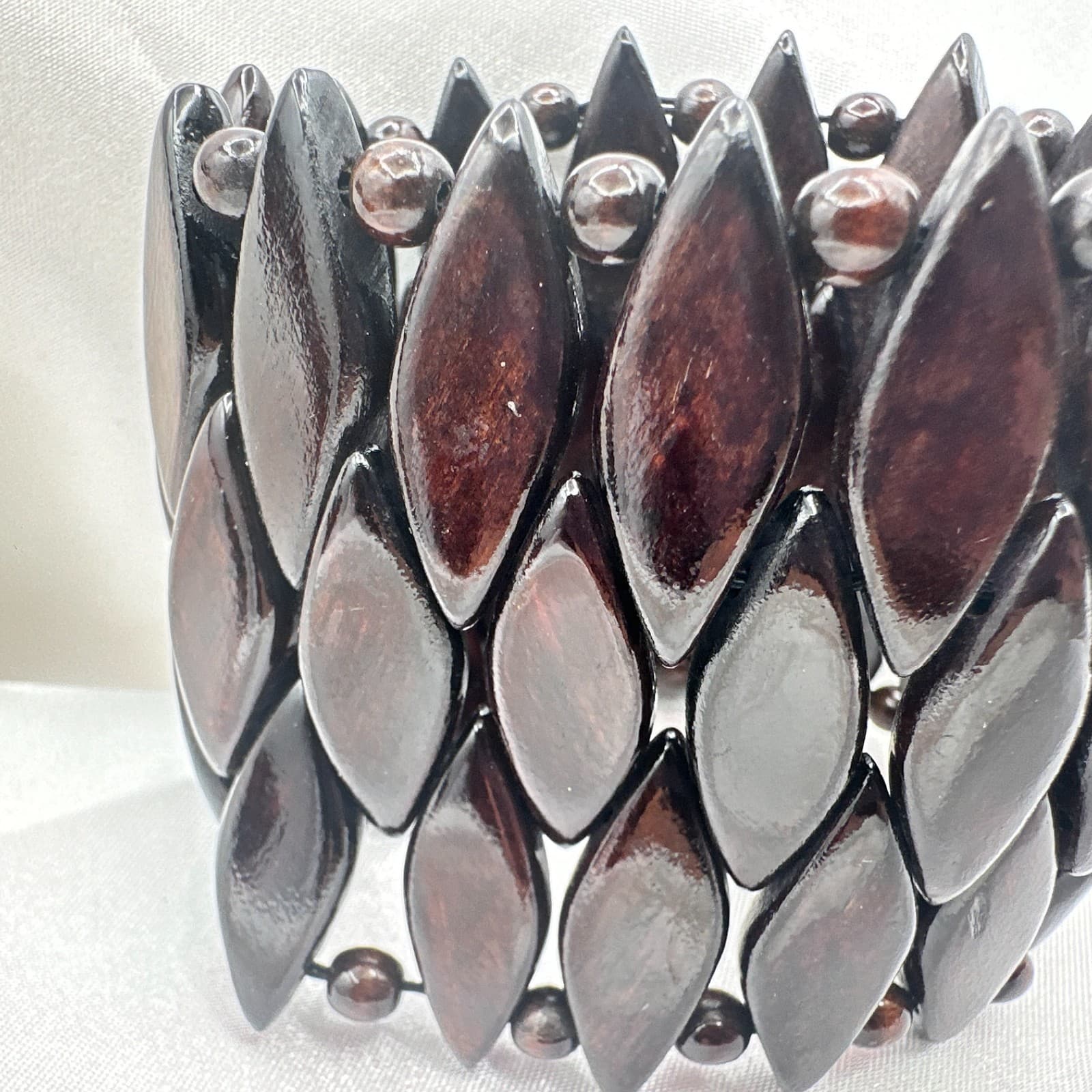 Vintage 90s Brown Wood Bead Stretch Cuff Bracelet Boho Statement Fashion Jewelry - Thumbnail 7