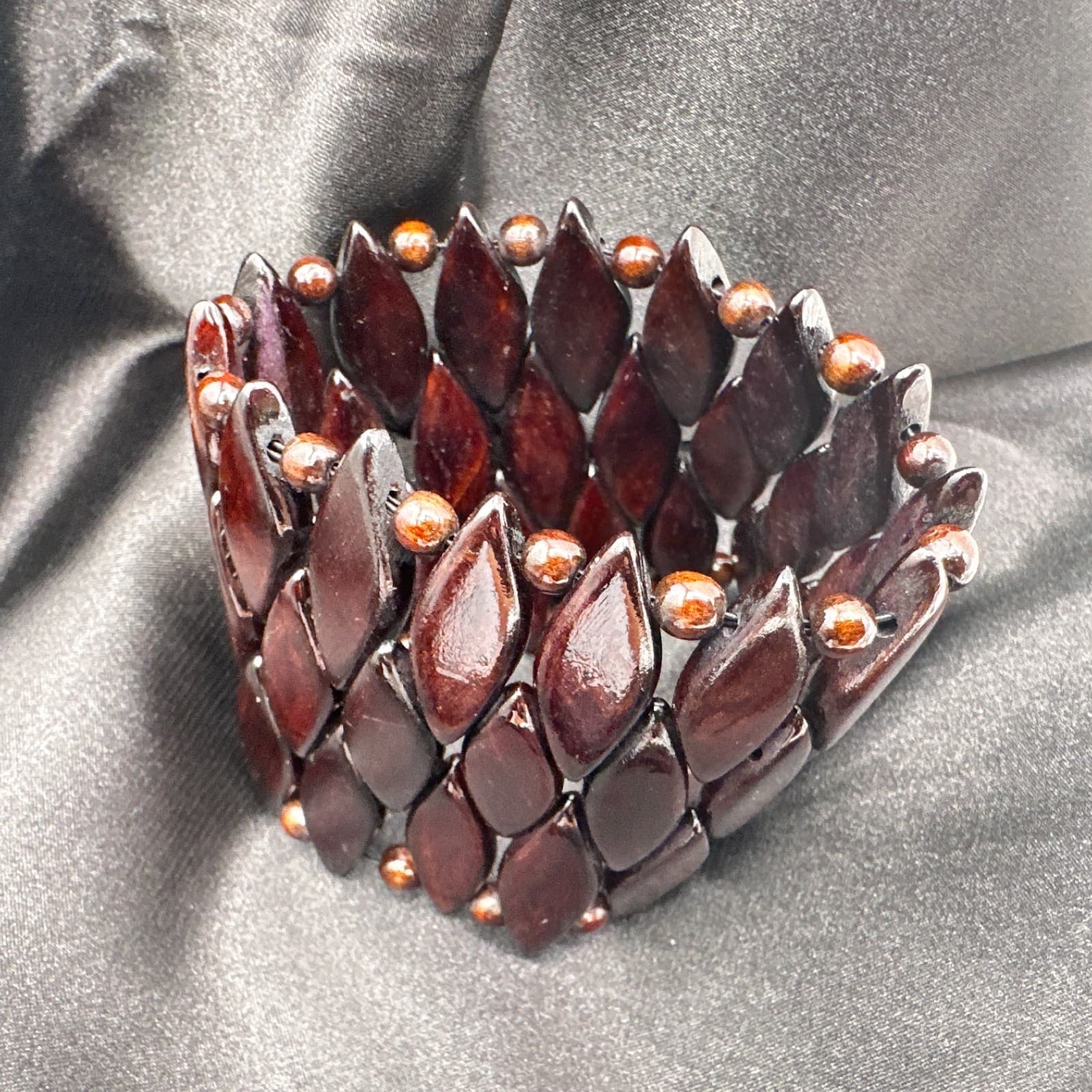 Vintage 90s Brown Wood Bead Stretch Cuff Bracelet Boho Statement Fashion Jewelry - Thumbnail 3