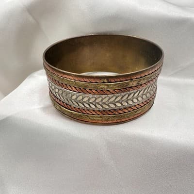 Vintage 90s Textured Leaf Chunky Cuff Wide Bracelet Boho Women's Classic Jewelry - Thumbnail 3