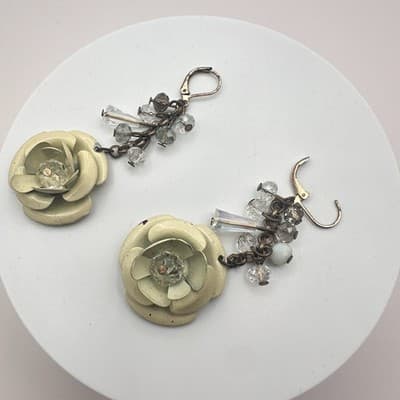 Vintage 90s Rose Flower Beaded Dangle Earrings Women's Classic Fashion Jewelry - Thumbnail 5