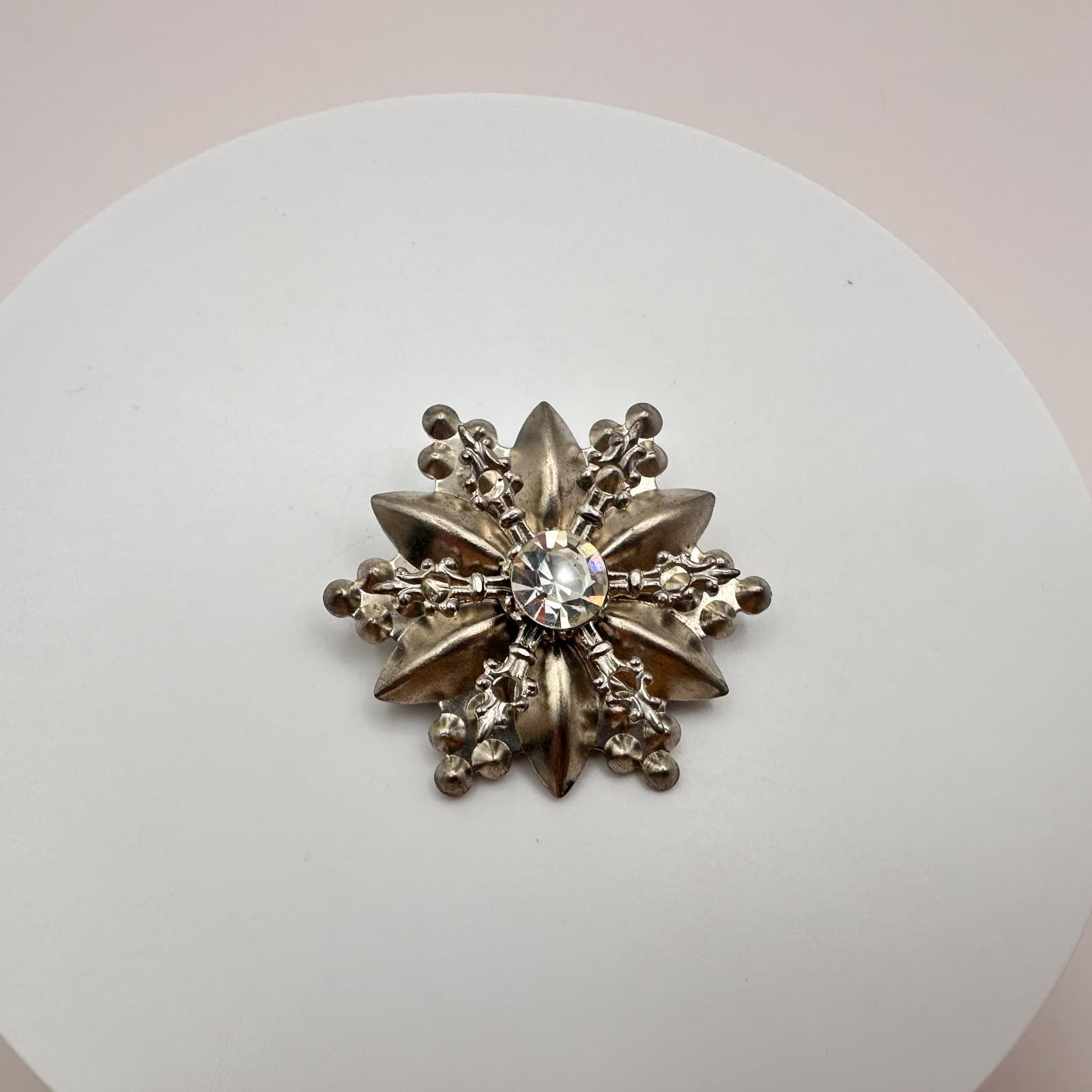 Vintage Y2K Clear Rhinestone Starburst Silver Tone Brooch Pin Statement Jewelry - Thumbnail 3
