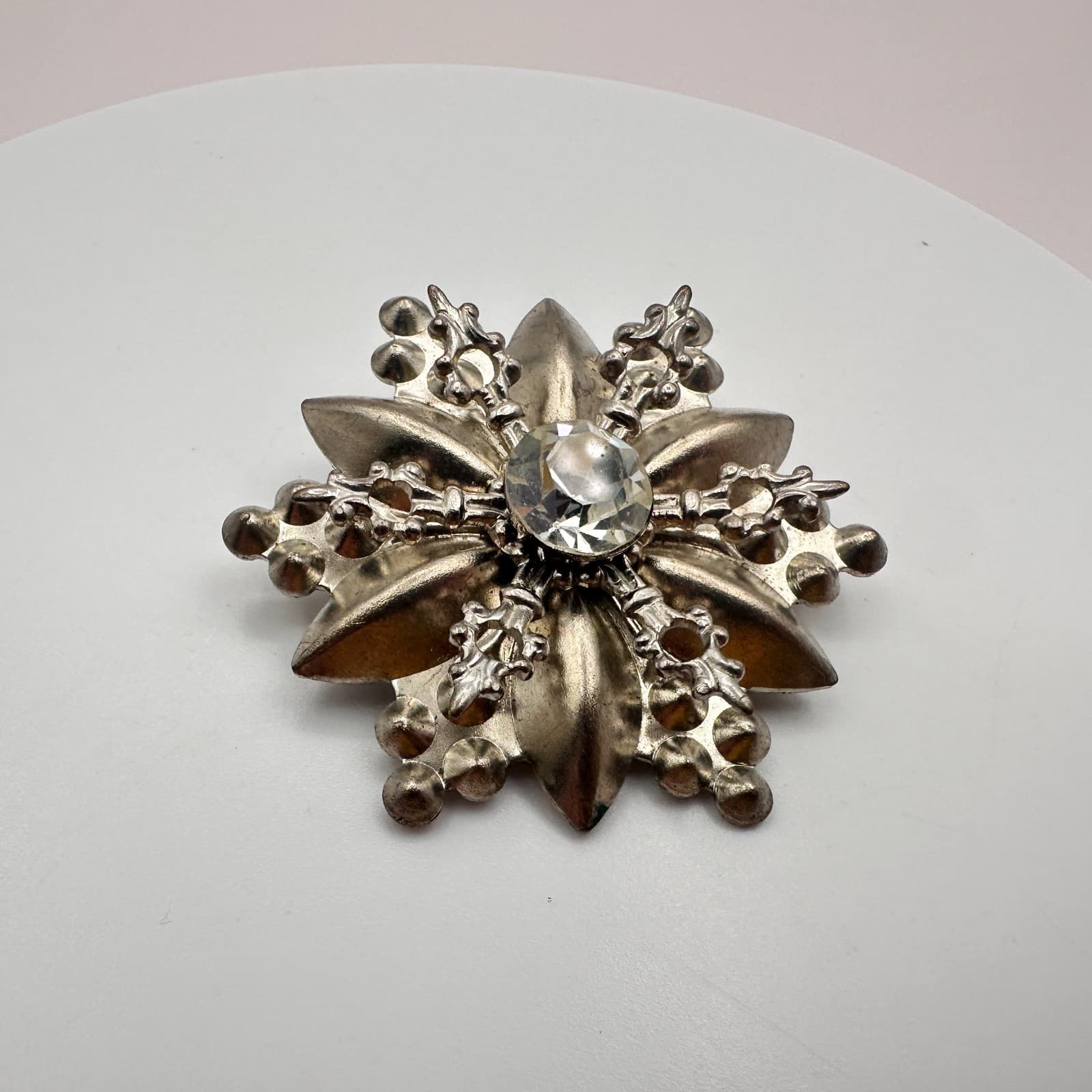 Vintage Y2K Clear Rhinestone Starburst Silver Tone Brooch Pin Statement Jewelry - Thumbnail 2