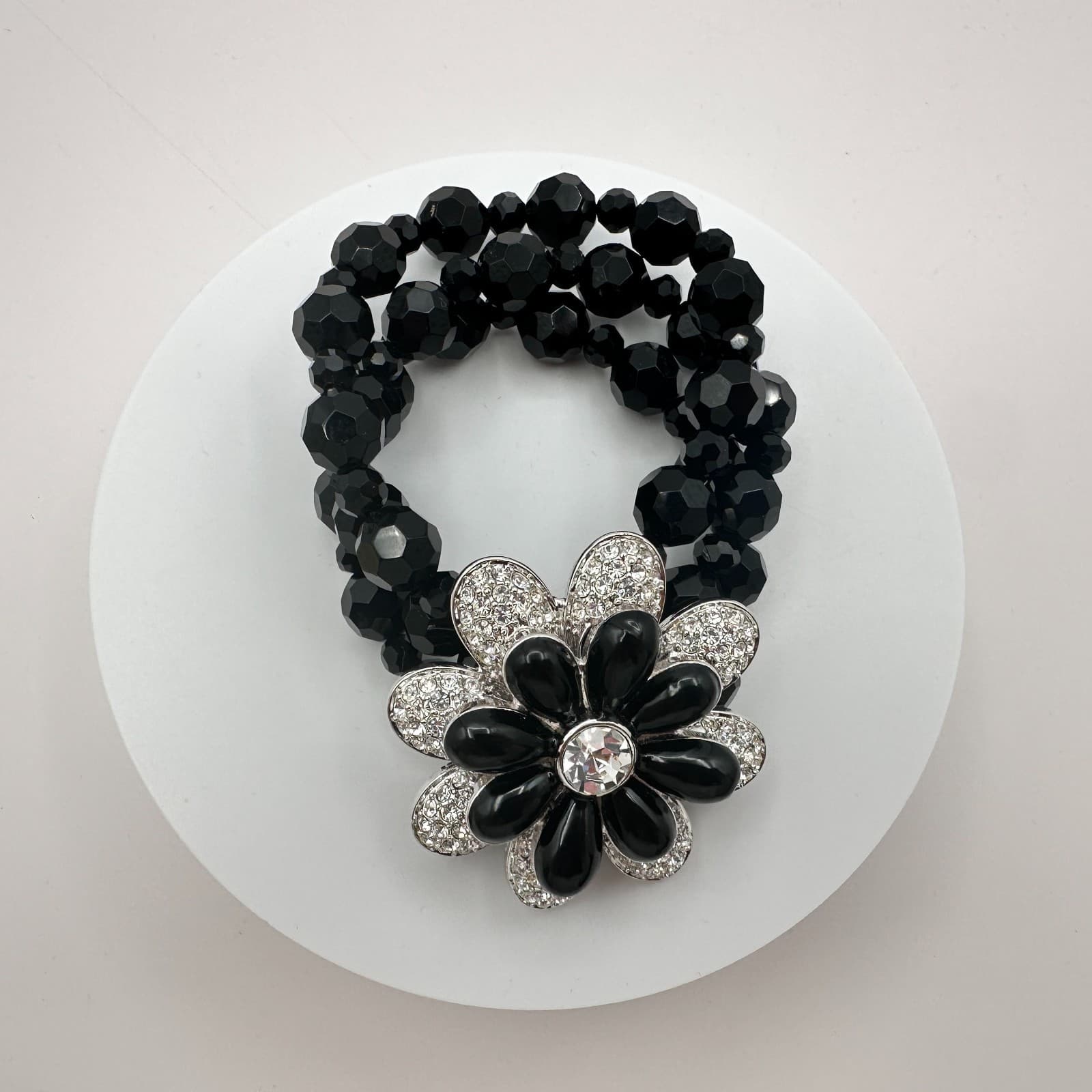Vintage 90s Y2K Black Beaded Floral Rhinestone Stretch Bracelet Women's Jewelry - Thumbnail 4