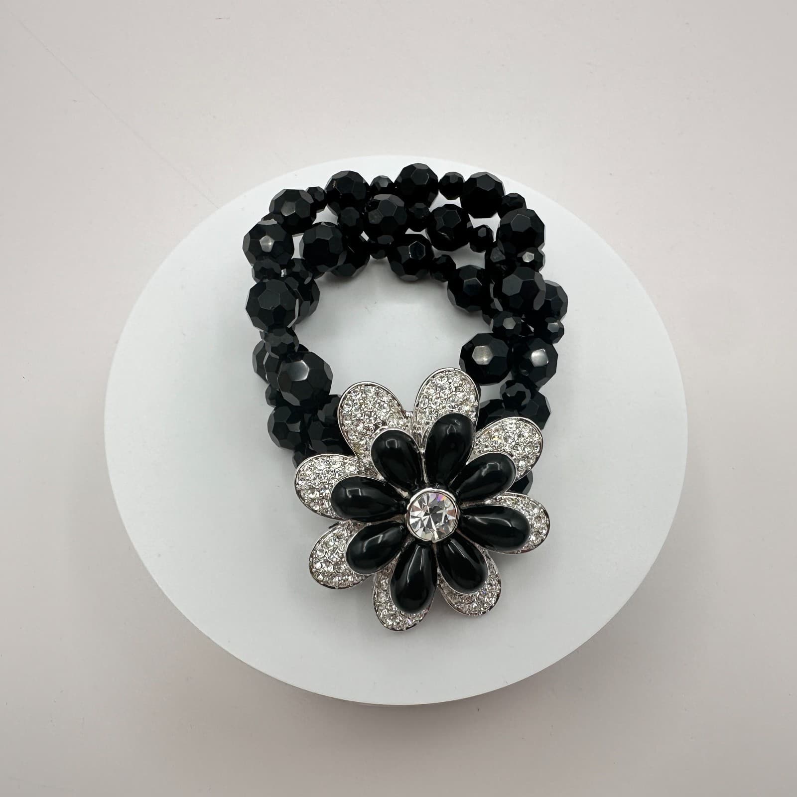 Vintage 90s Y2K Black Beaded Floral Rhinestone Stretch Bracelet Women's Jewelry - Thumbnail 3