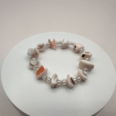 Vintage 90s Cream Conch Sea Shell Glass Beaded Stretch Bracelet Jewelry - Thumbnail 2