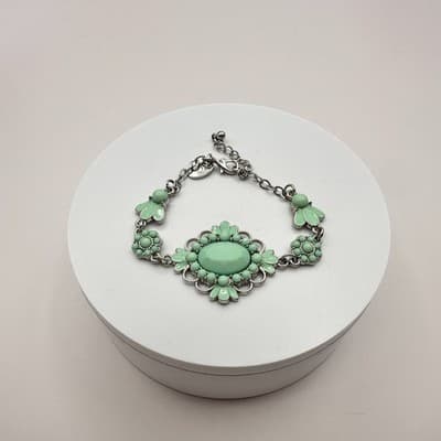 Vintage 90s Charming Charlie Silver Tone Mint Green Cabochon Floral Bracelet - Thumbnail 7