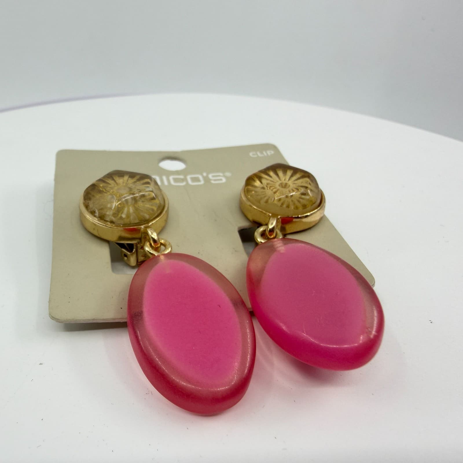 Chicos Gold Tone Hot Pink Translucent Oval Lucite Dangle Clip On Earrings Y2K - Thumbnail 2