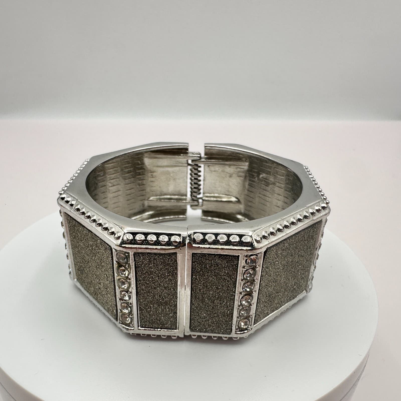Vintage 90s Y2K Rhinestone Glitter Panel Silver Tone Wide Cuff Bracelet Jewelry - Thumbnail 2