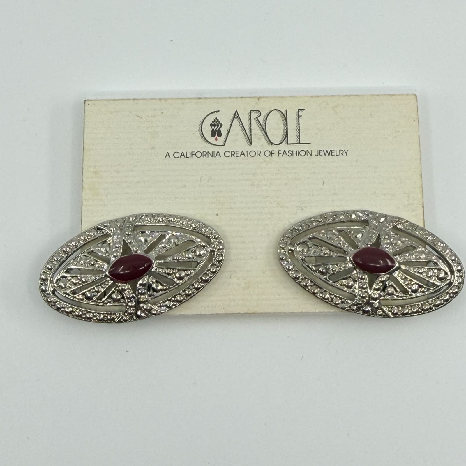 Vintage Carole California Silver Tone Maroon Red Cabochon Clip On Earrings Y2K - Thumbnail 5