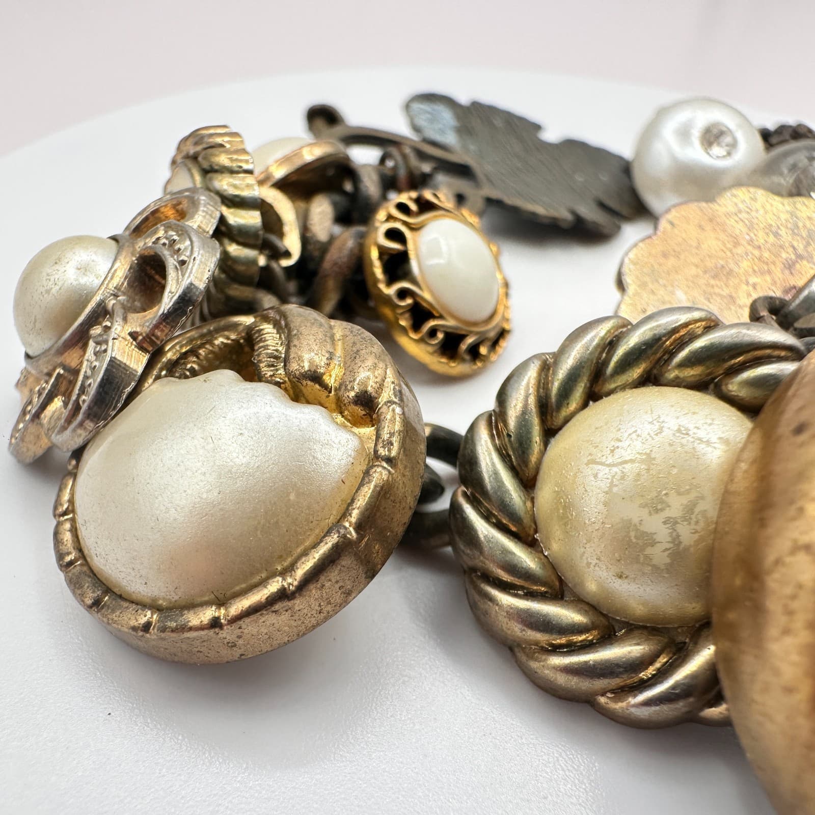 Vintage 90s Faux Pearl Button Boho Charm Bracelet Statement Women's Jewelry Bib - Thumbnail 6