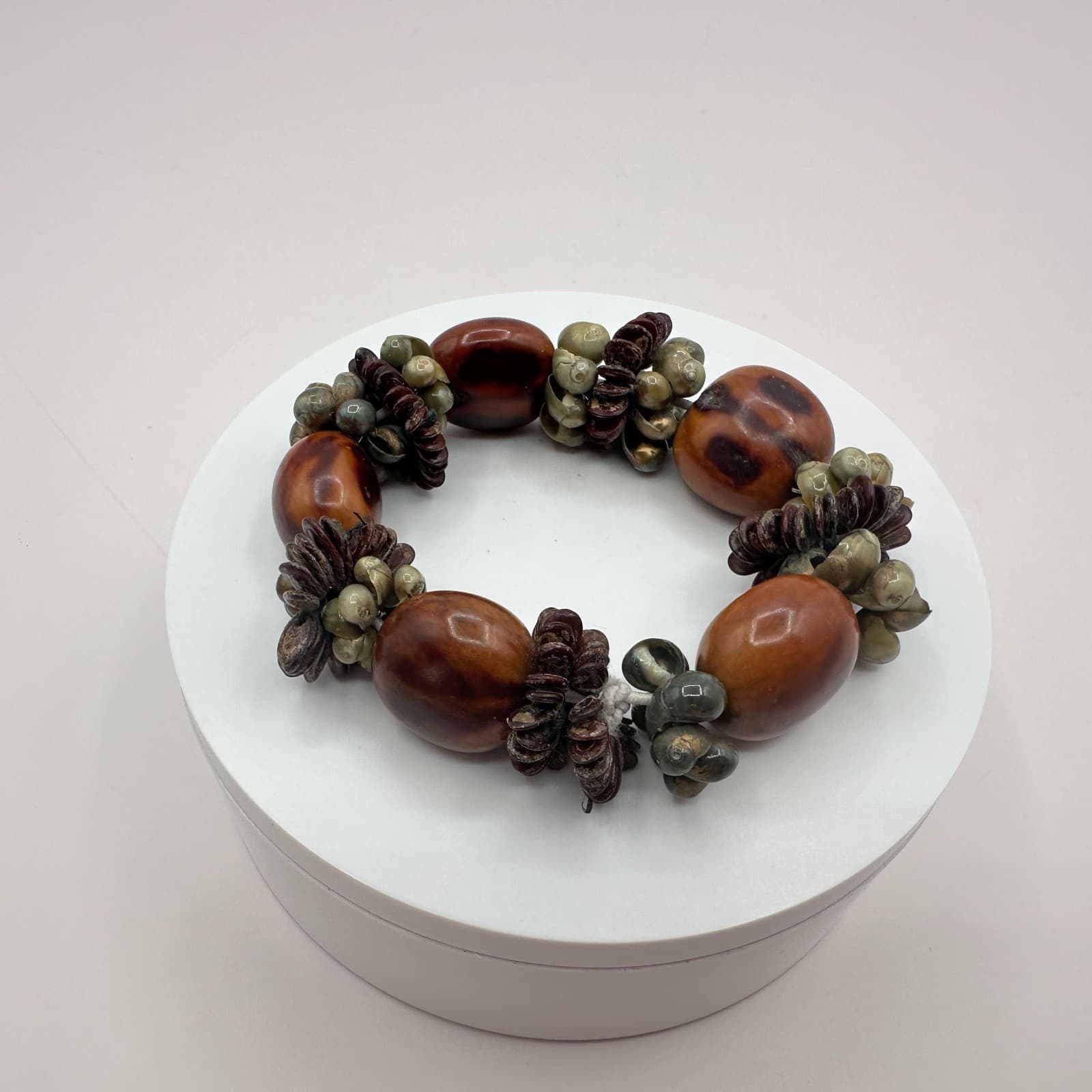 Vintage Brown Kukui Nut Bracelet Shell Wood Bead Stretch Chunky Luau Hawaii Boho - Thumbnail 7