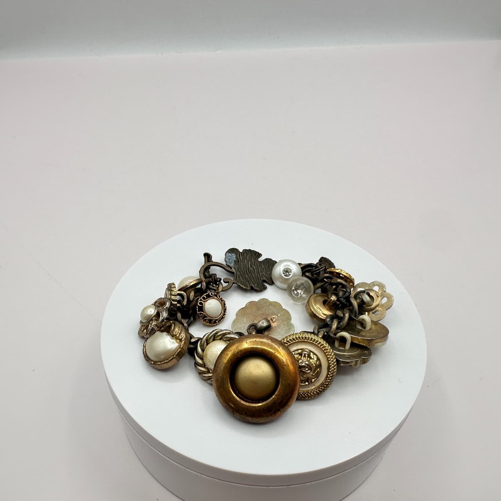 Vintage 90s Faux Pearl Button Boho Charm Bracelet Statement Women's Jewelry Bib - Thumbnail 7