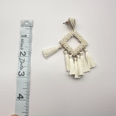 VTG 90s Cream Seed Beaded Square Tassel Earrings Women's Classic Fashion Jewelry - Thumbnail 7