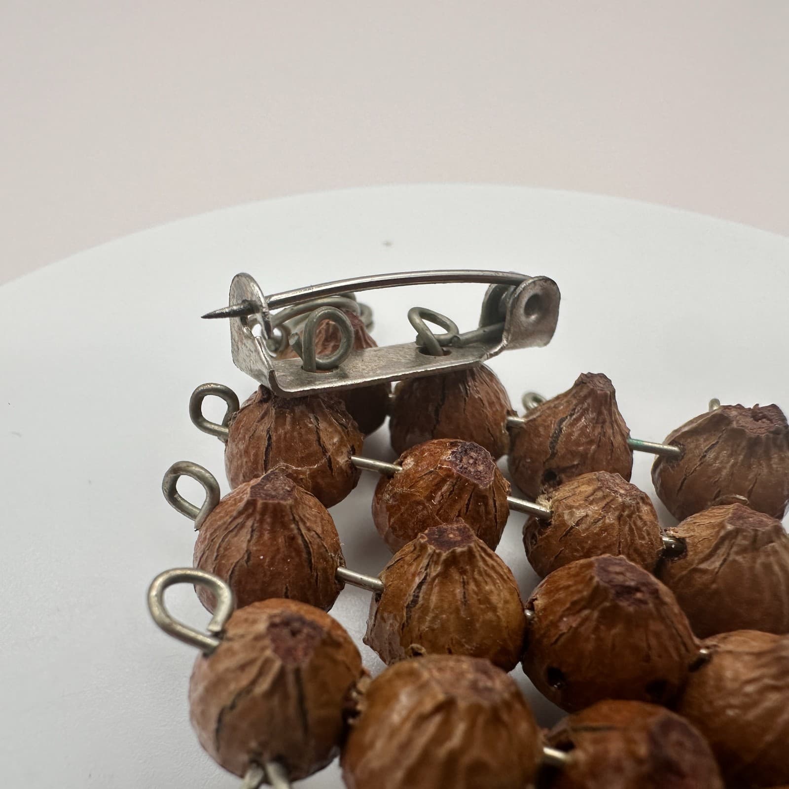 Vintage 90s Brown Wood Nut Seed Dangle Brooch Natural Boho Statement Jewelry Y2K - Thumbnail 7