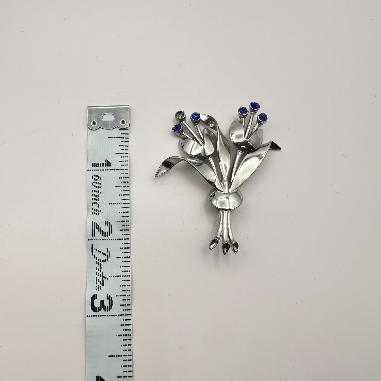 VTG Y2K Silver Tone Blue Rhinestone Floral Bouquet Brooch Pin Women's Jewelry - Thumbnail 3