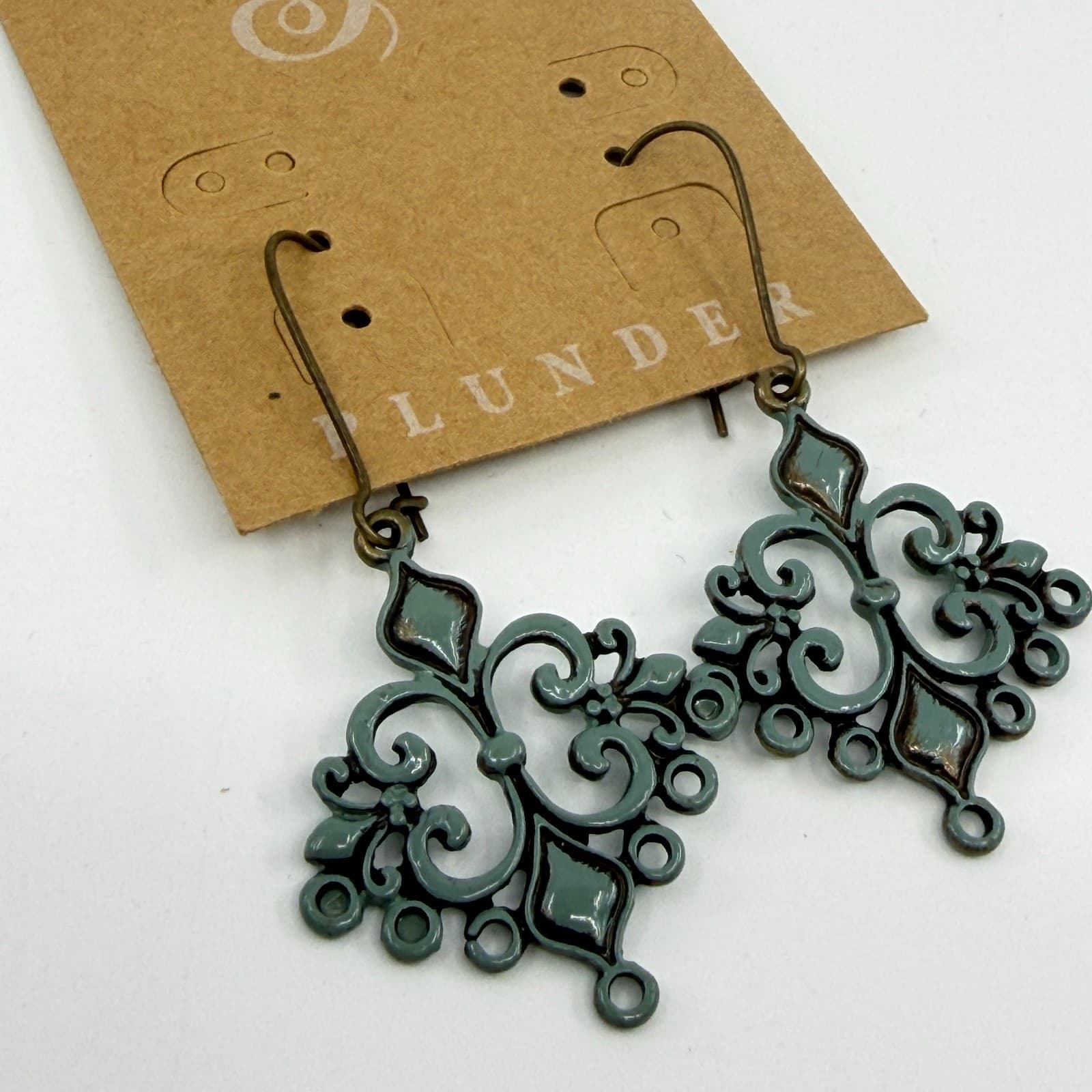 Plunder Design Sage Green Enamel Filigree Chandelier Dangle Earrings Boho Gift - Thumbnail 4