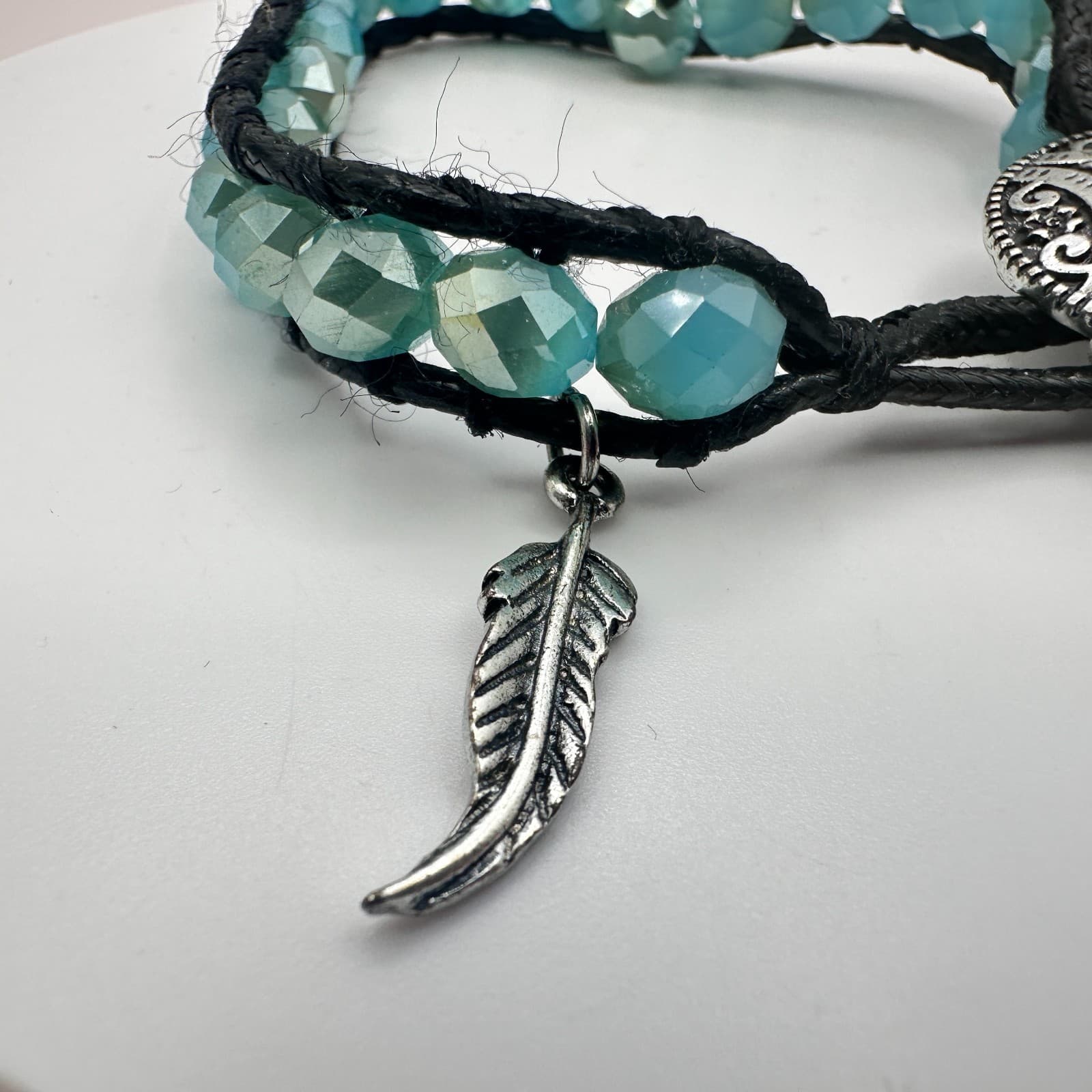 Vintage 90s Silver Tone Feather Button Teal Beaded Wrap Bracelet Women's Jewelry - Thumbnail 3