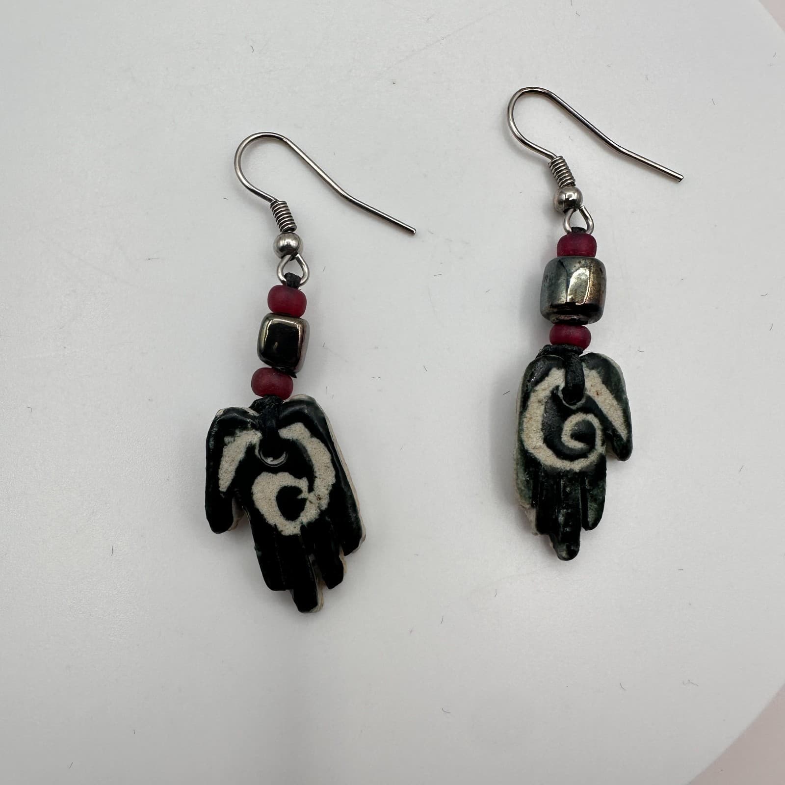 Vintage 90s Hand Dangle Earrings Spiral Tribal Women's Classic Fashion Jewelry - Thumbnail 4
