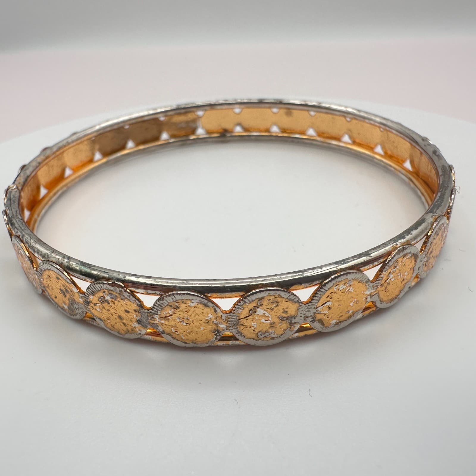 Vintage 90s Y2K Textured Coin Bracelet Boho Women's Classic Fashion Jewelry Bib - Thumbnail 5
