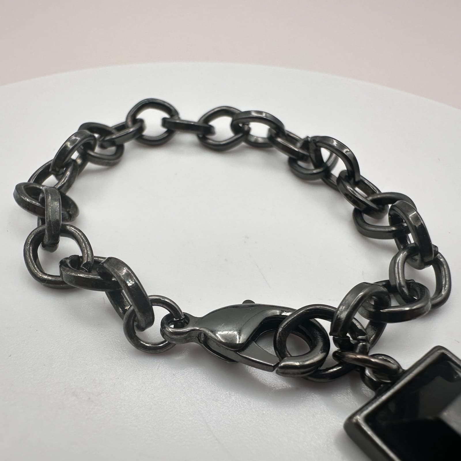 Vintage 90s Gunmetal Chain Black Glass Rectangle Bracelet Womens Classic Jewelry - Thumbnail 5