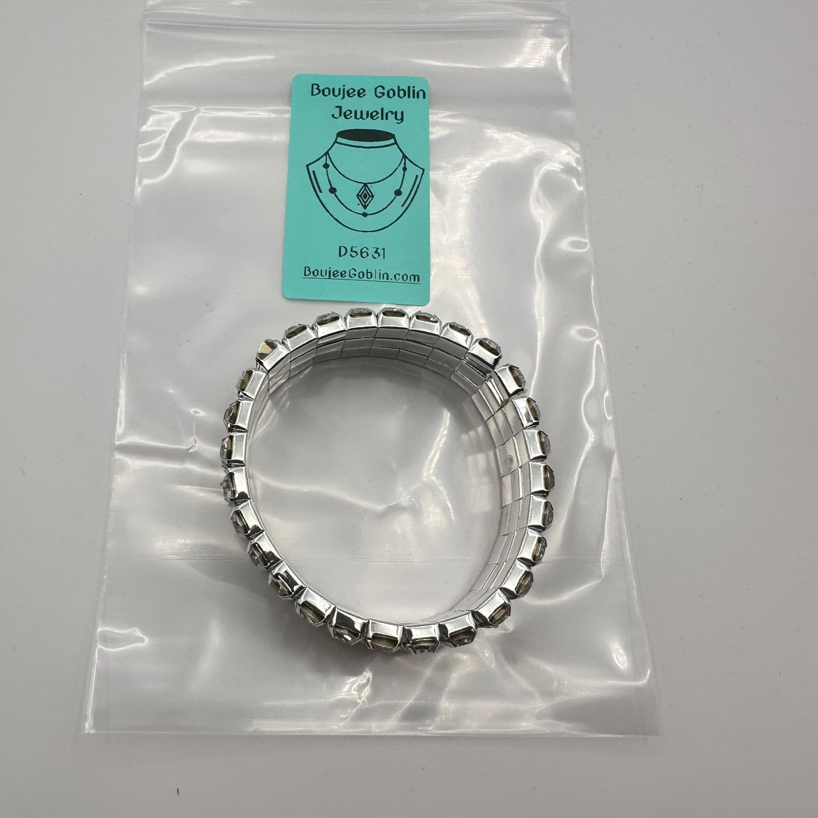 Vintage 90s Silver Tone Clear Rhinestone Cuff Bracelet Women's Classic Jewelry - Thumbnail 9