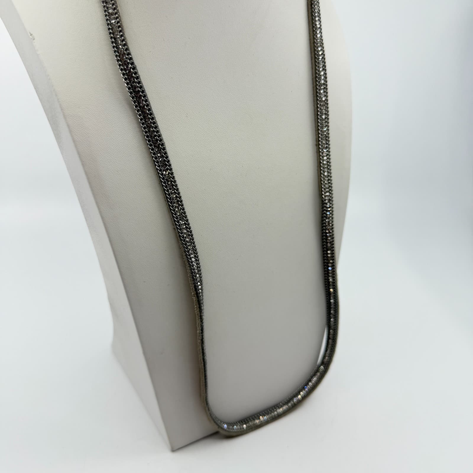 Y2K Sparkly Silver Tone Curb Chain Necklace Rhinestone Accent Layering Accessory - Thumbnail 5