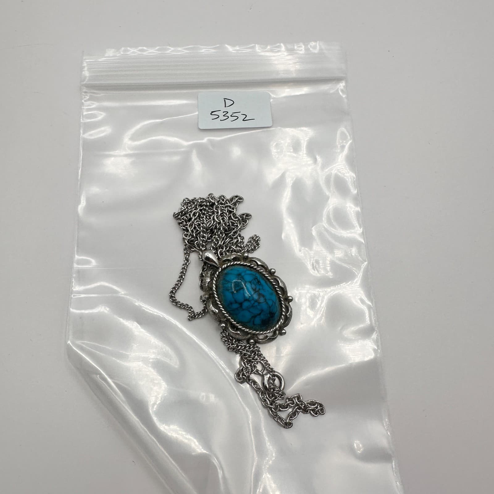 Vintage 90s Silver Tone Oval Turquoise Matrix Filigree Pendant Necklace Jewelry - Thumbnail 10