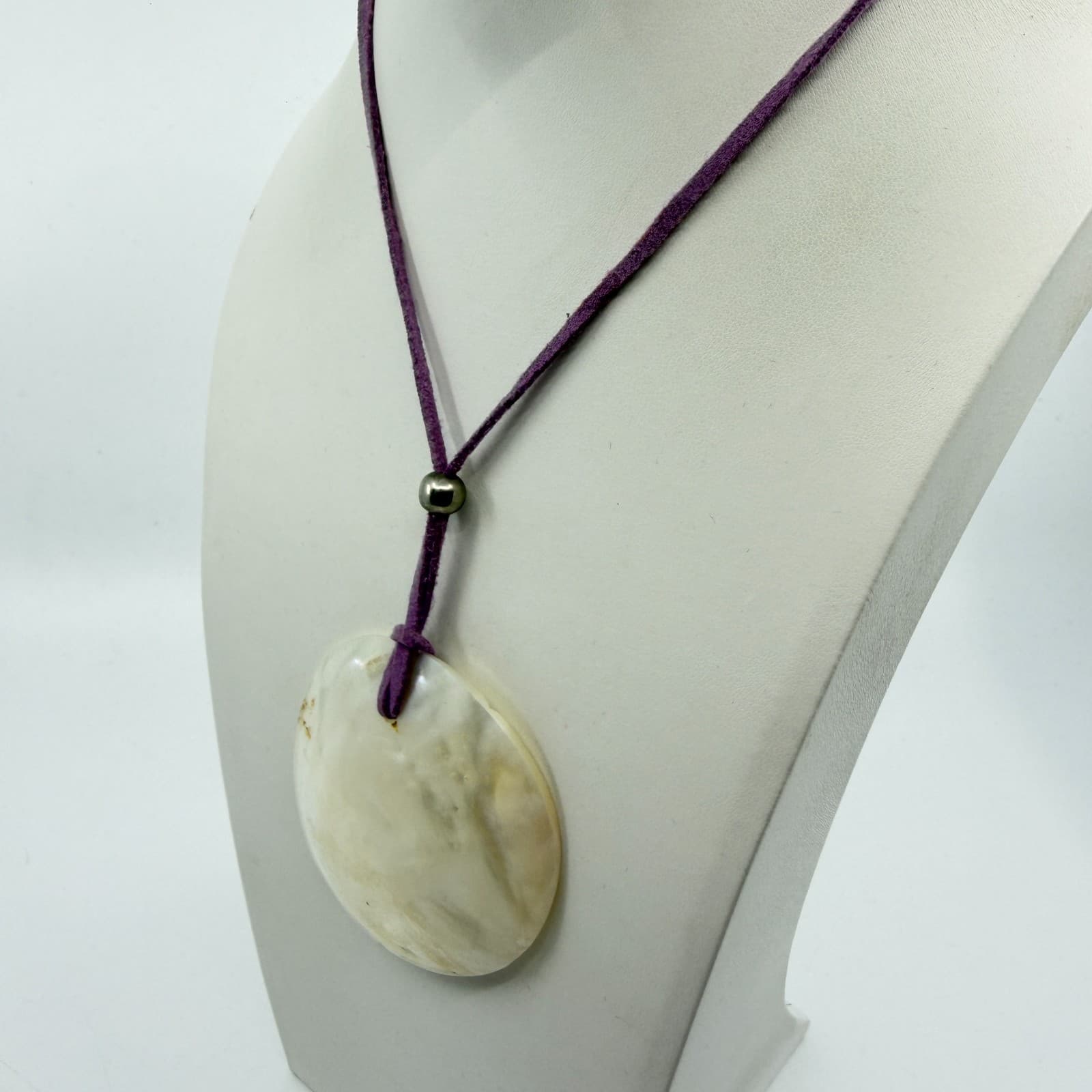 Natural Mother of Pearl Disc Pendant Necklace Boho Statement Layering Accessory - Thumbnail 6