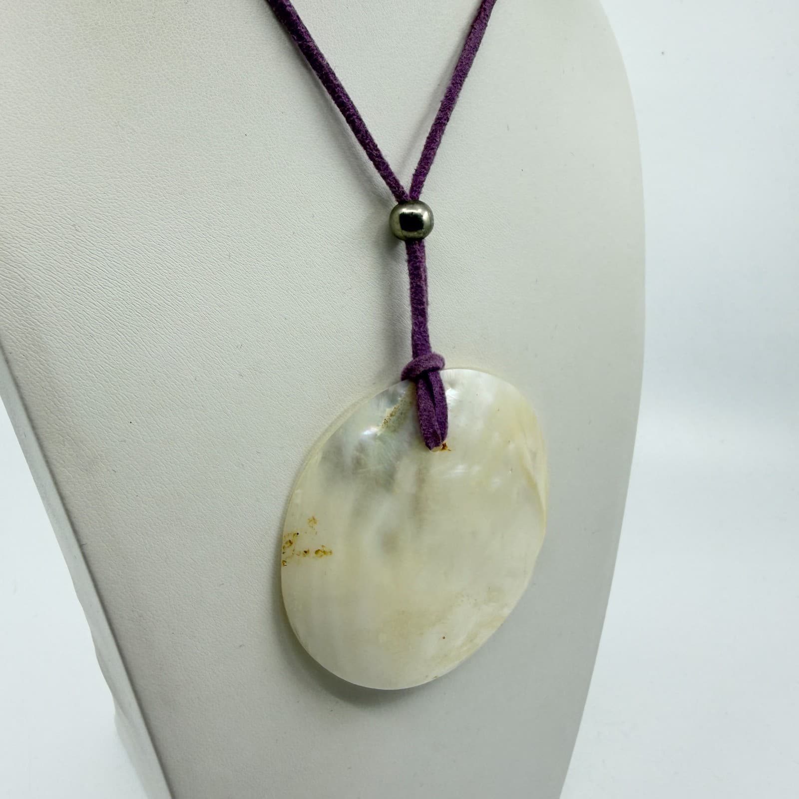 Natural Mother of Pearl Disc Pendant Necklace Boho Statement Layering Accessory - Thumbnail 5
