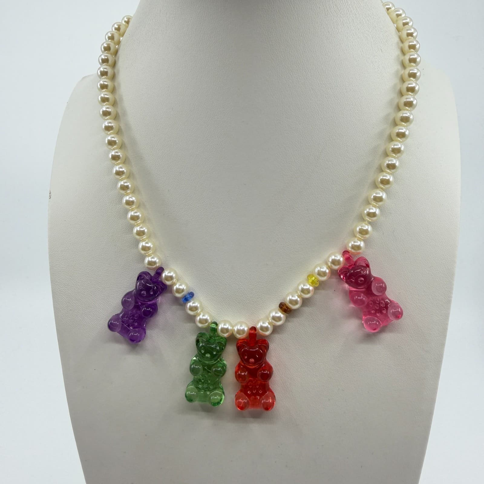 Y2K Gummy Bear Pearl Necklace Colorful Statement Aesthetic Layering Fun Jewelry - Thumbnail 7